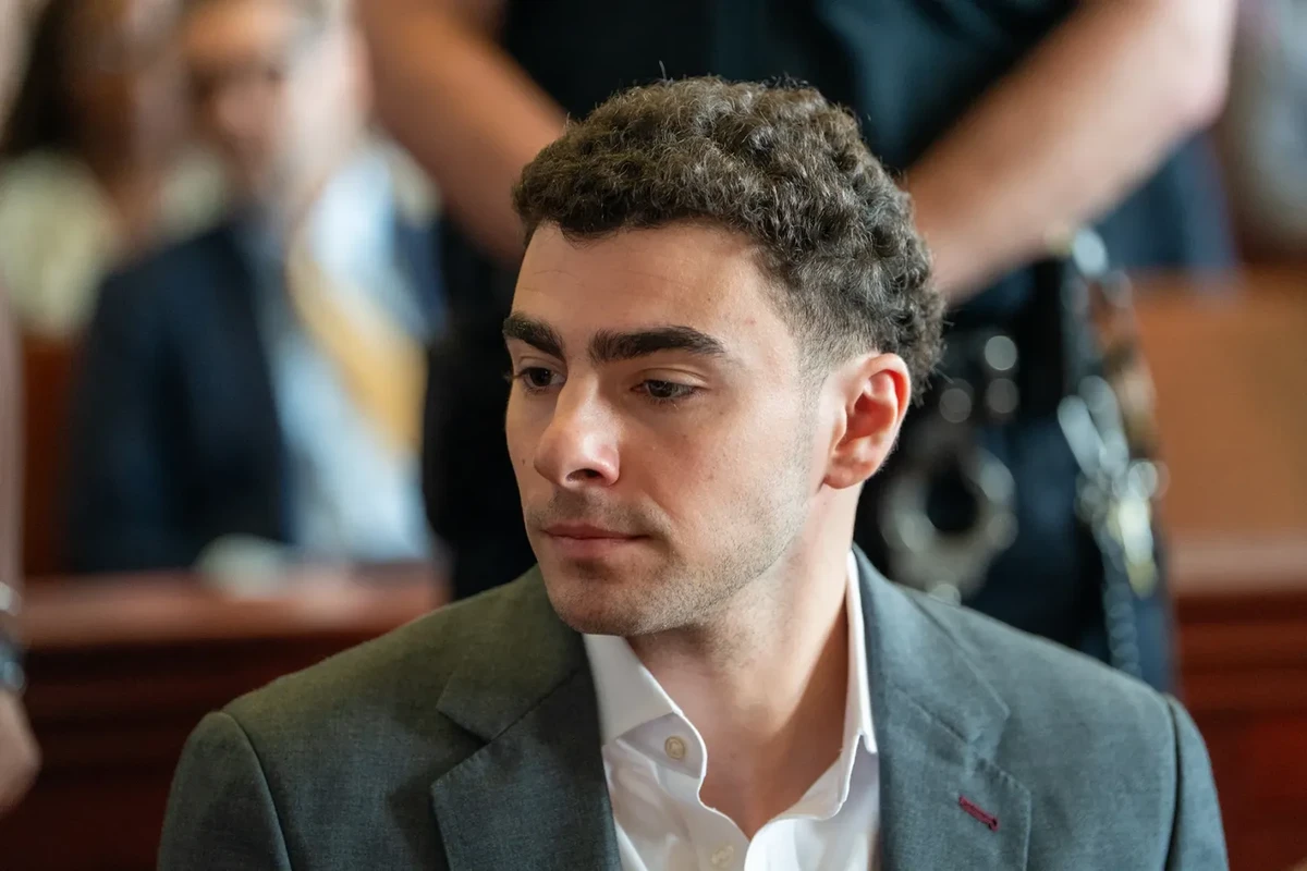 What Happens If Luigi Mangione Pleads Guilty in Federal Court Tomorrow?