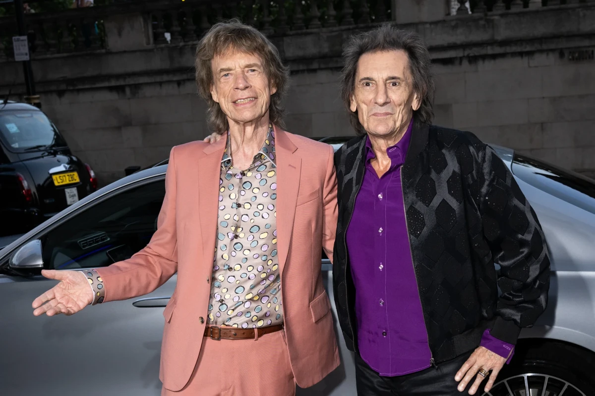Watch Mick Jagger and Ronnie Wood Perform ‘Ringing Hollow’ at London Event