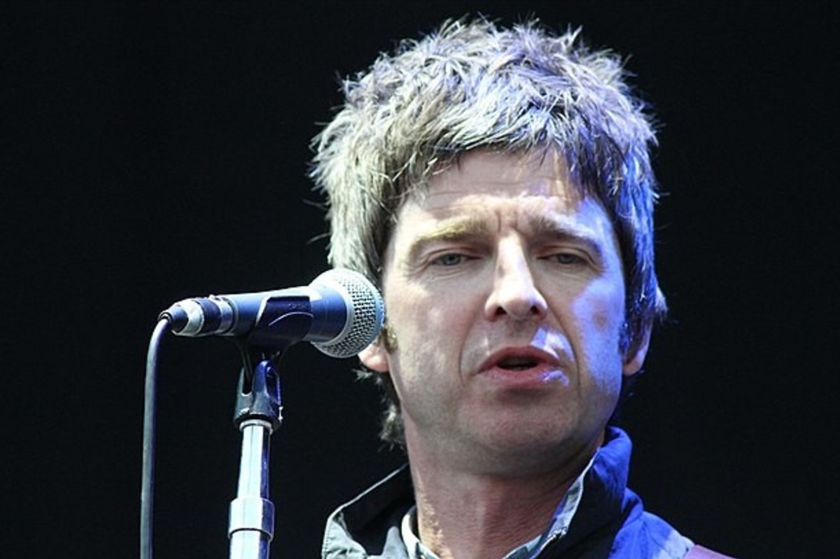 Noel Gallagher va sortir une version de six heures de «Champagne Supernova»