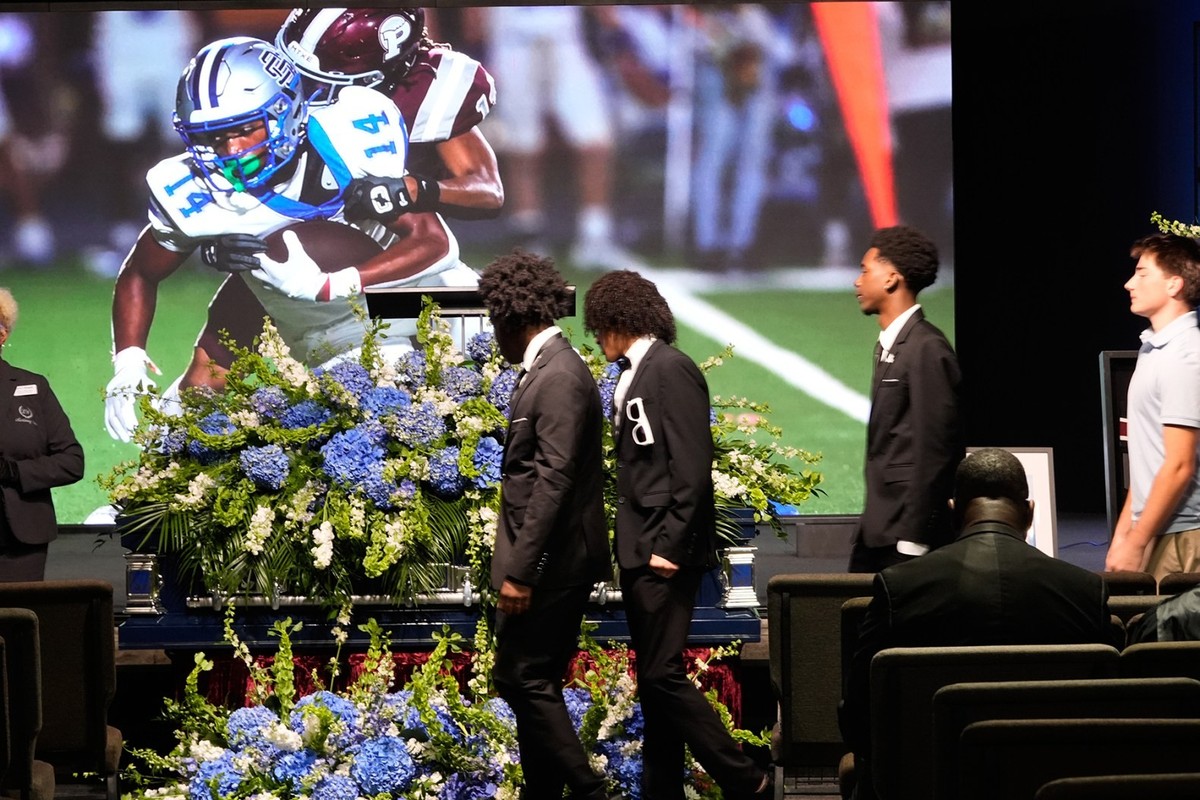 ‘Never Stop Saying His Name’: Nolan Wells’ Grieving Parents Speak At His Funeral