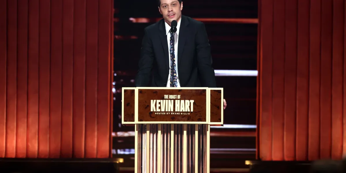 Pete Davidson Delivers Vicious Joke About Kanye West Feud at Kevin Hart Roast - Rolling Stone Canada