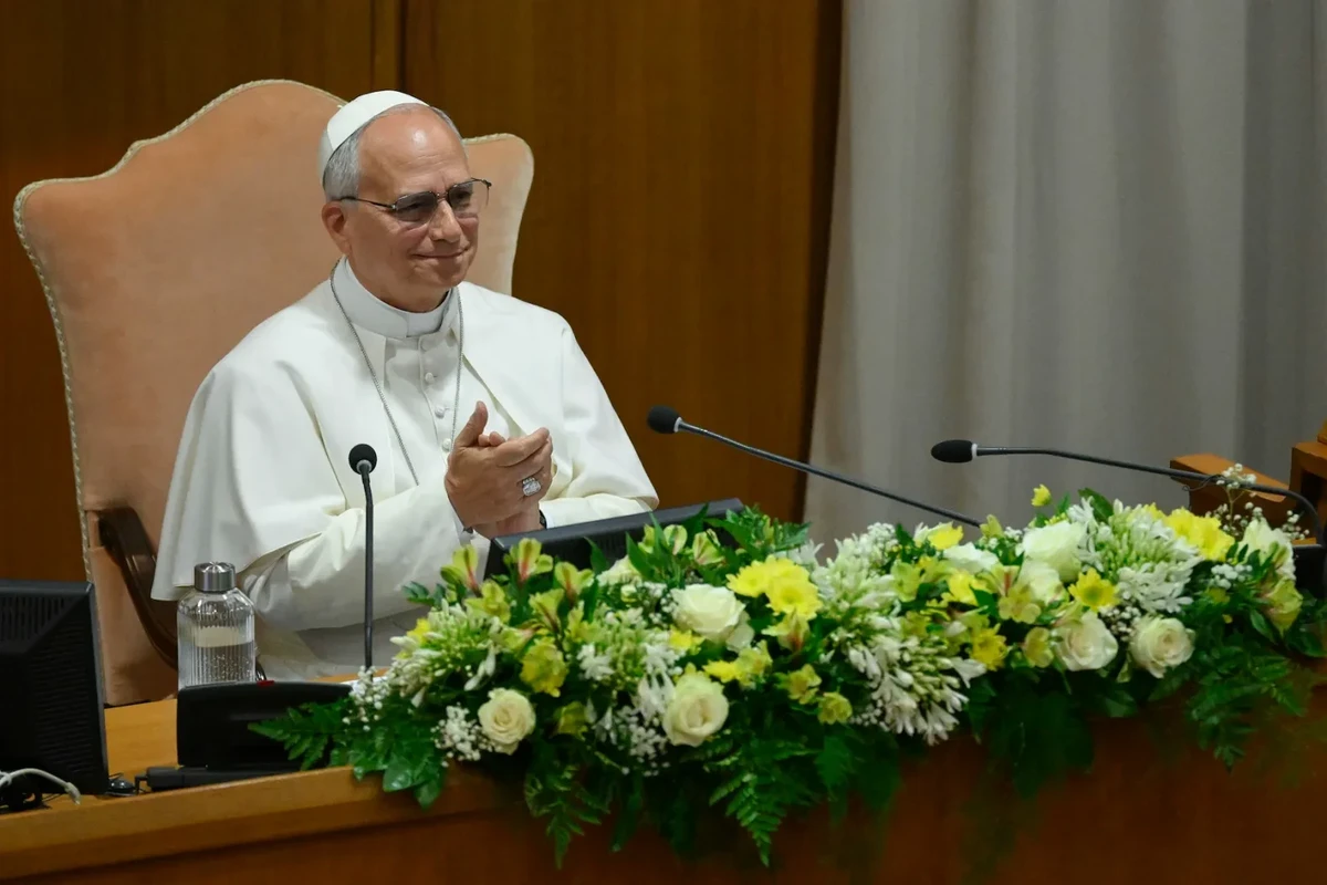 Pope Leo XIV Warns of Dangers of AI, Need to ‘Disarm’ the Technology