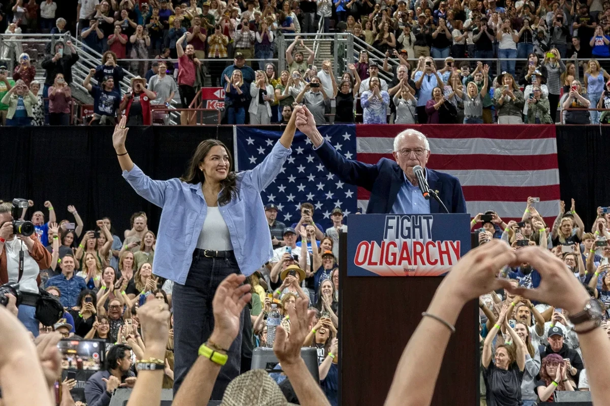 Bernie Sanders and AOC Want to Pump the Brakes on AI Development