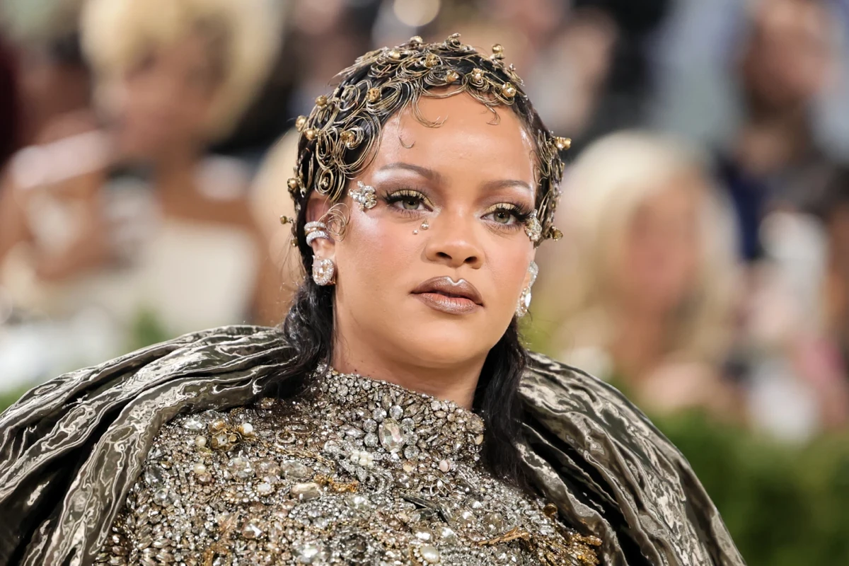Rihanna Shooting Suspect Battles Her Own Lawyer’s Bid for Competency Evaluation