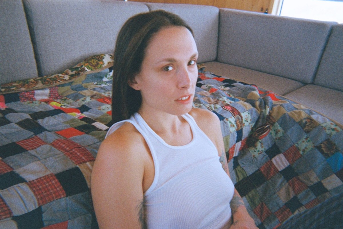 Rosie Valland reprend «Ça va bien», le succès culte de Kathleen