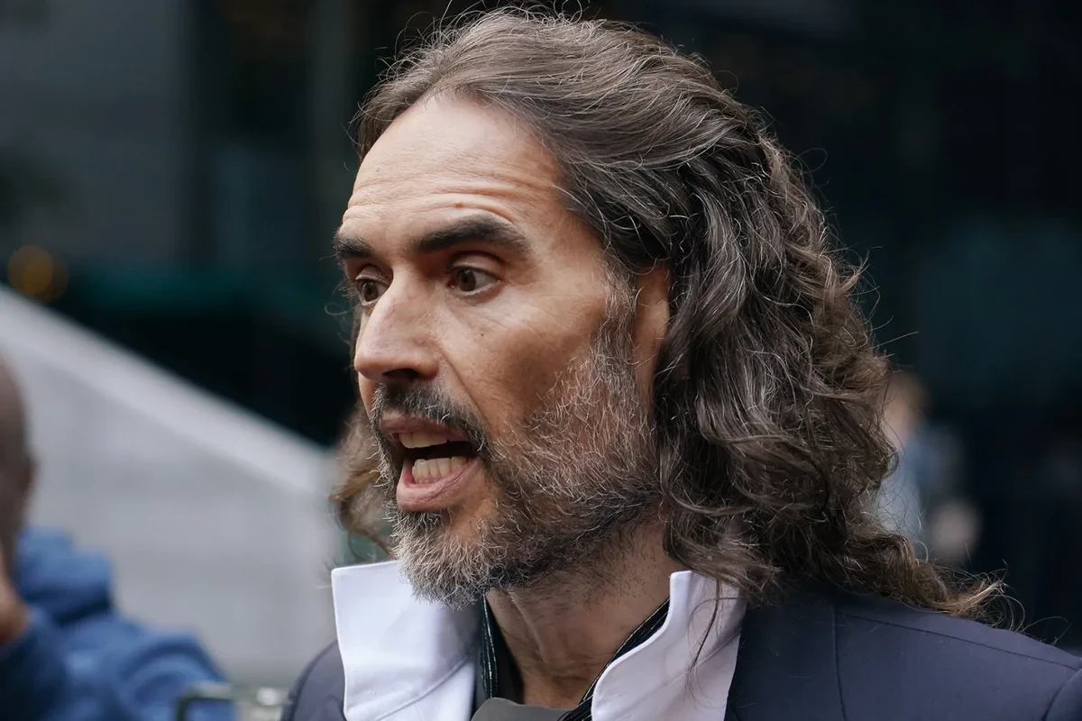Russell Brand Takes Stand In Rape Trial — Says People Have Abandoned Him