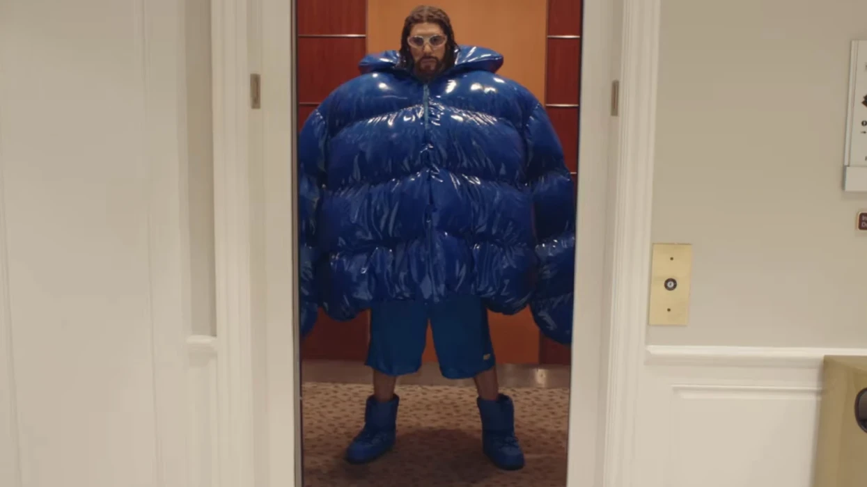 Ali G Is Ready to Do Every Viral TikTok Trend — Including ASMR — in ‘Who Iz I?’ Trailer