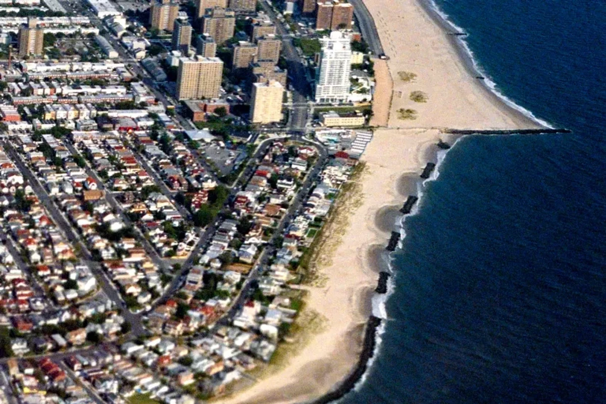 I Grew Up With Jeffrey Epstein. Our Neighborhood Held Dark Secrets