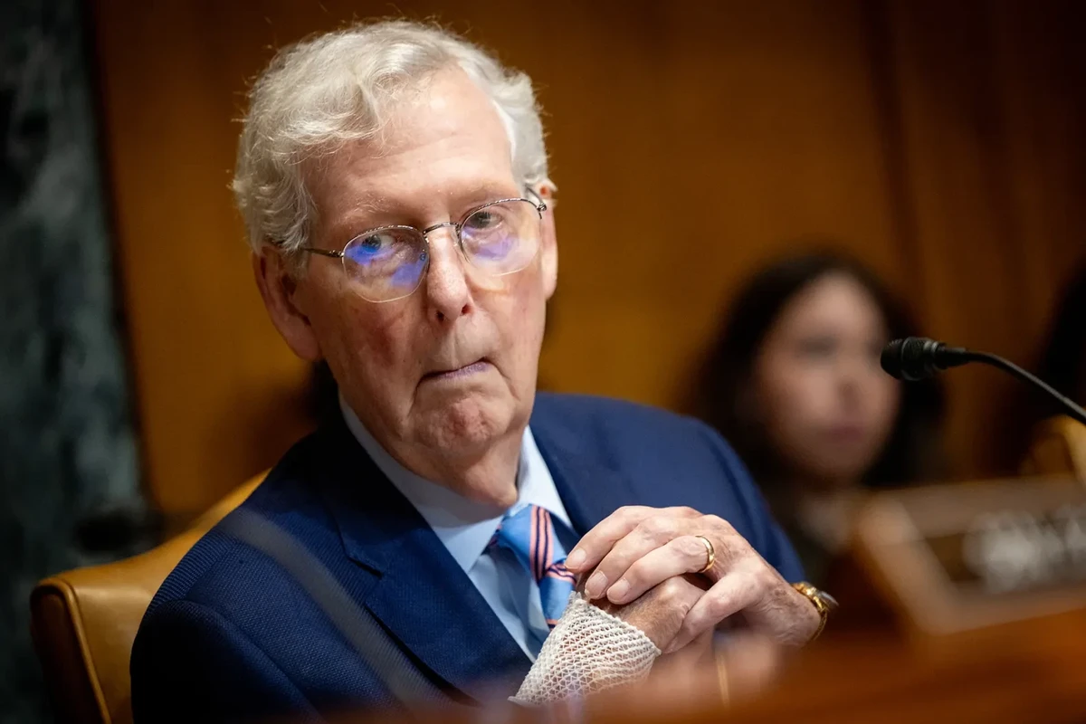 So … What’s Going on With Mitch McConnell?