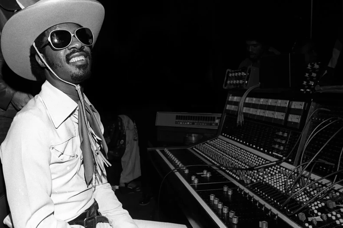 Stevie Wonder Surprise-Releases Four Previously Unheard ‘Songs in the Key of Life’