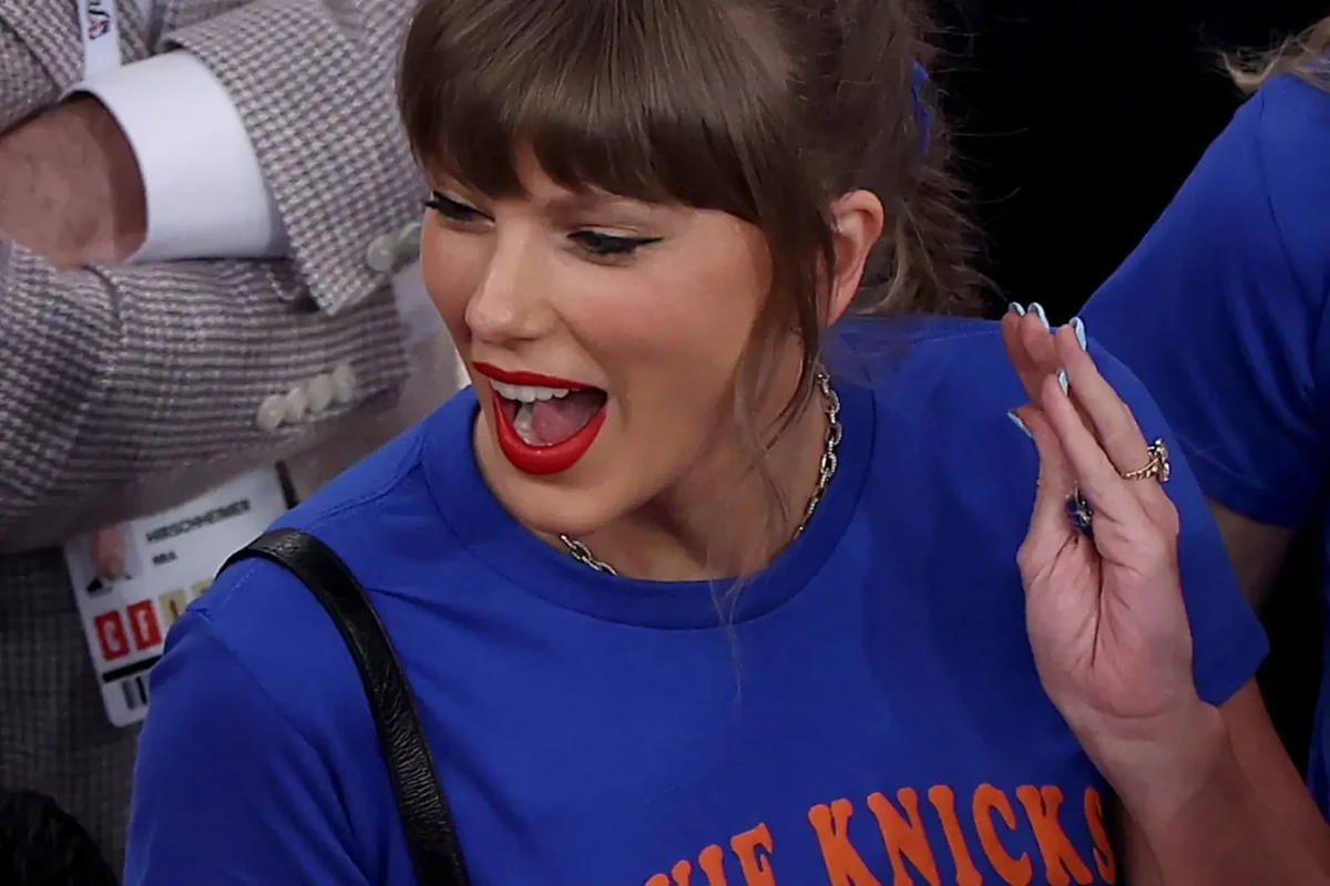Taylor Swift and Haim Sisters Sport ‘Stevie Knicks’ Shirts at Knicks Final Game
