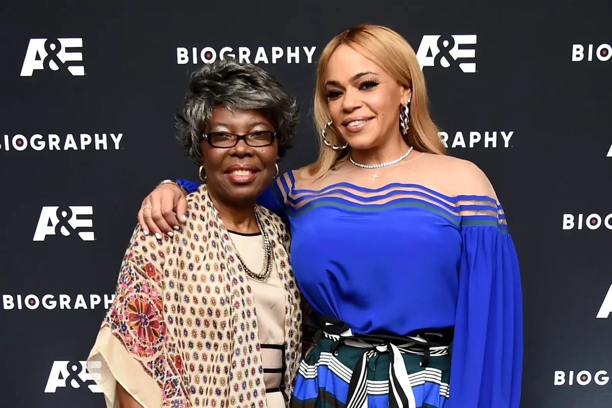 Biggie’s Manager Wins Battle Against Faith Evans, Gains Partial Control Over Rapper’s Catalog Cash